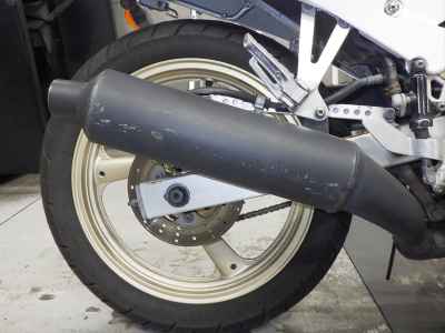 Yamaha FZR250