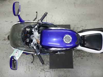 Yamaha FZR250