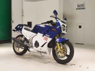 Yamaha FZR250