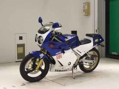 Yamaha FZR250