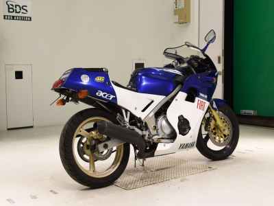 Yamaha FZR250