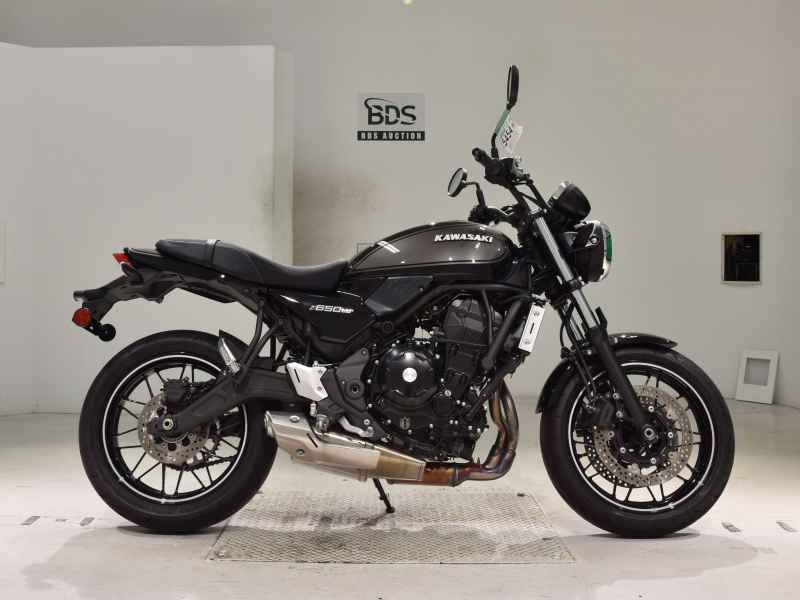 Kawasaki Z650RS 2023