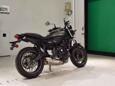 Kawasaki Z650RS 2023