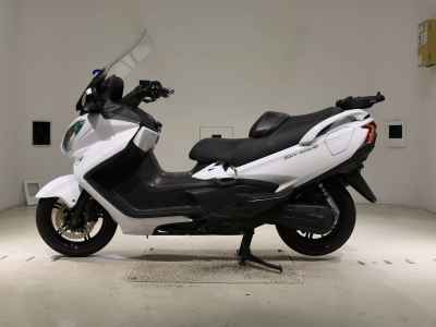 Suzuki Skywave 650LX 2017