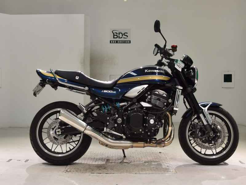 Kawasaki Z900RS 2023