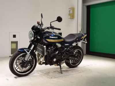 Kawasaki Z900RS 2023