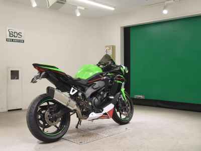 Kawasaki ZX-25R