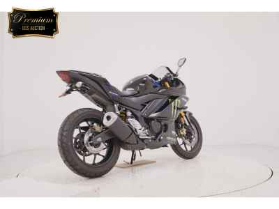 Yamaha YZF-R25