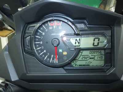 Suzuki V-Strom 650 XT 2024