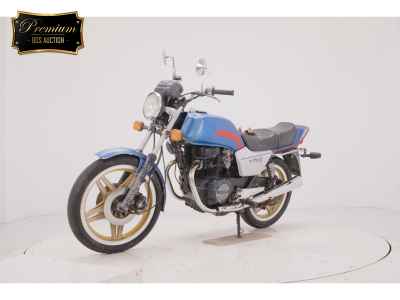 Honda CB400N 2025
