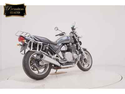 Kawasaki Zephyr 1100 2025