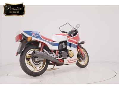 Honda CB1100R 2025