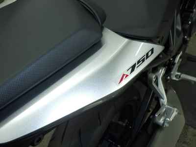 Honda CB750 2025