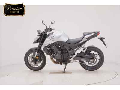 Honda CB750 2025