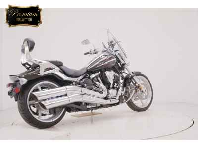 Yamaha XV1900 Raider 2011