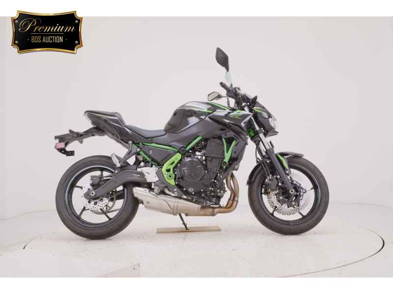 Kawasaki Z650 2025