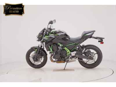 Kawasaki Z650 2025