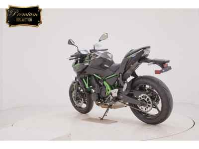 Kawasaki Z650 2025