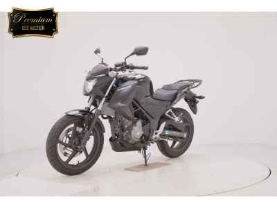 Honda CB250F 2015