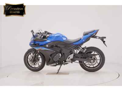 Suzuki GSX250R