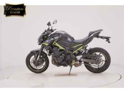 Kawasaki Z900 2021