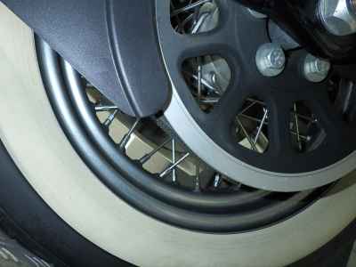 Harley-Davidson Deluxe FLSTN1580 2008