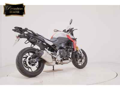 BMW F900R 2022