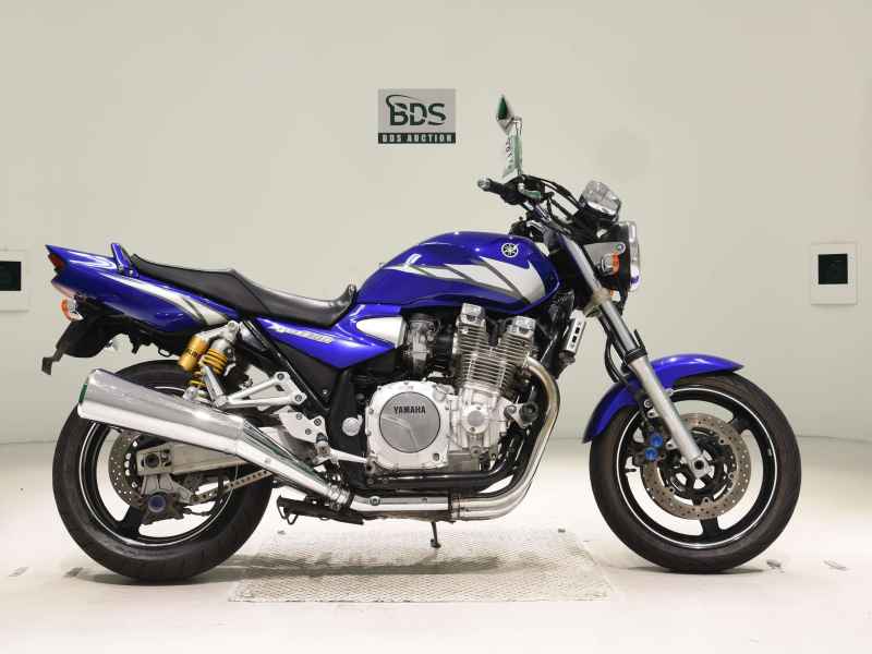 Yamaha XJR1300 2016
