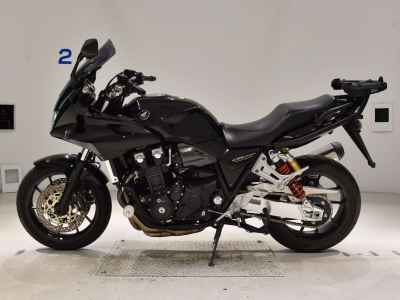 Honda CB1300 Super Boldor 2016