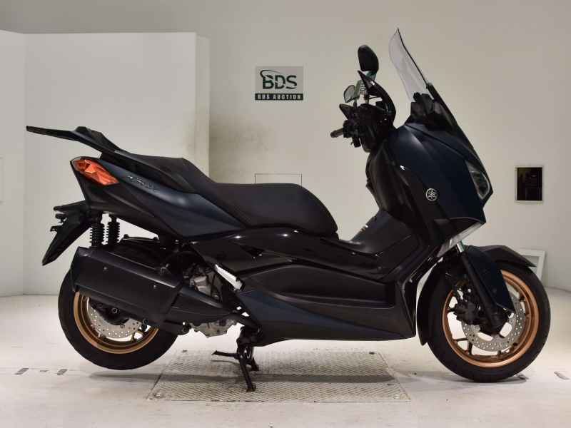 Yamaha XMAX 250 2022