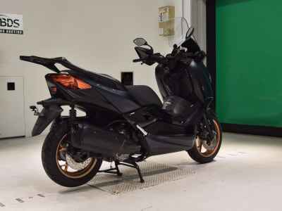 Yamaha XMAX 250 2022