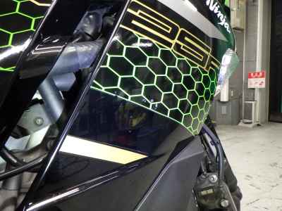Kawasaki Ninja ZX-25R 2021