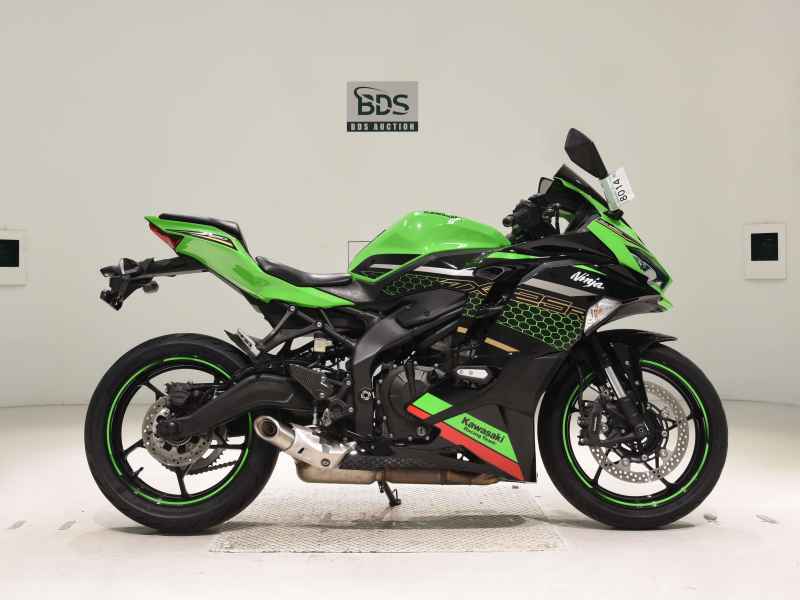 Kawasaki Ninja ZX-25R 2021