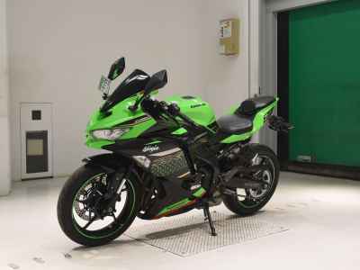 Kawasaki Ninja ZX-25R 2021