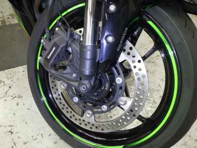 Kawasaki Ninja ZX-25R 2021