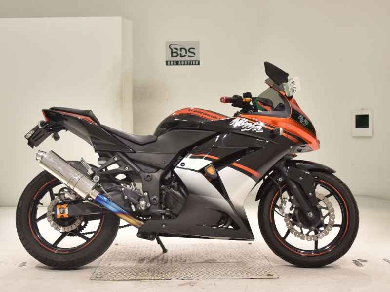 Kawasaki Ninja 250R 2012