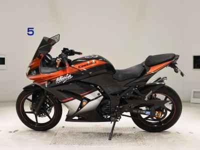Kawasaki Ninja 250R 2012