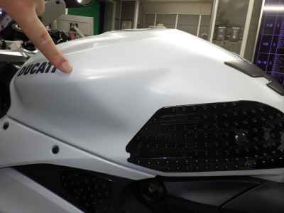 Ducati Panigale V2 2021