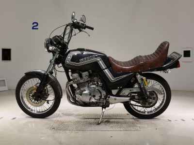 Suzuki GSX250E
