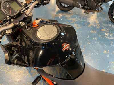 KTM 1290 Super Duke 2015