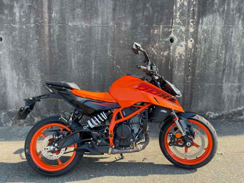 KTM 390 Duke 2024