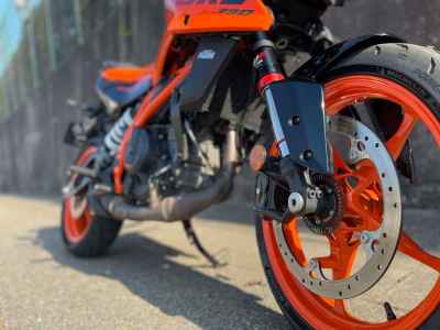 KTM 390 Duke 2024