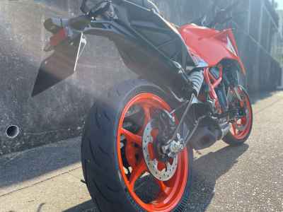 KTM 390 Duke 2024