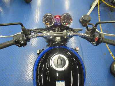 Kawasaki Z900RS 2023