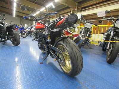 Kawasaki Z900RS 2023