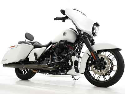 Harley-Davidson Street Glide FLHXSE1800 2022