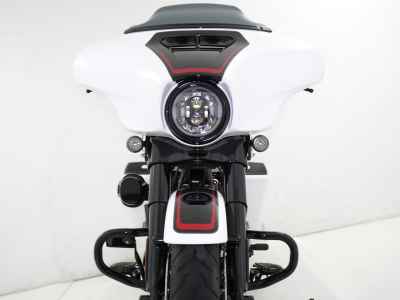 Harley-Davidson Street Glide FLHXSE1800 2022