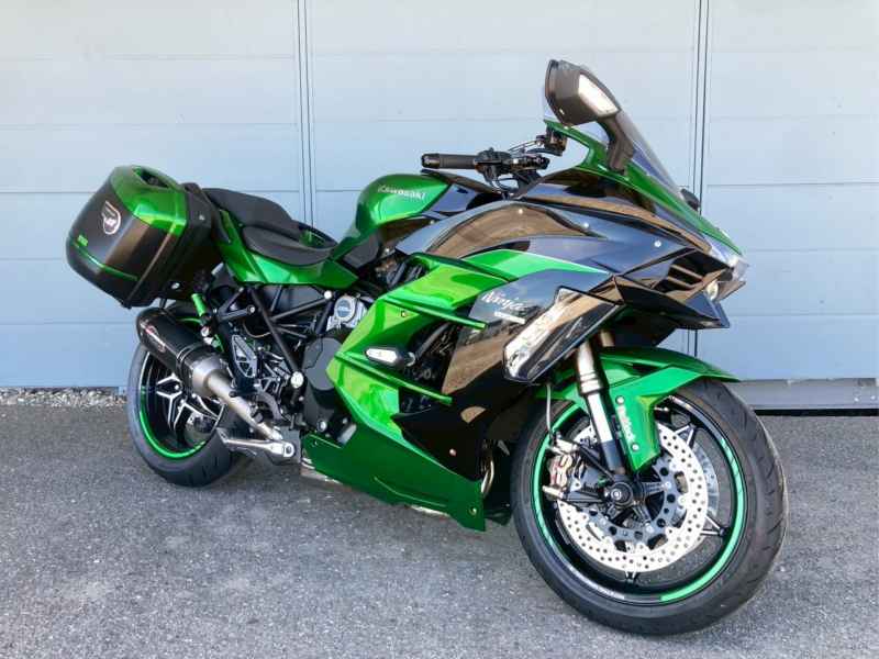 Kawasaki Ninja H2 SX 2018