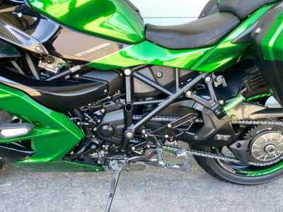 Kawasaki Ninja H2 SX 2018