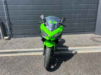 Kawasaki Ninja 400 KRT Edition 2019
